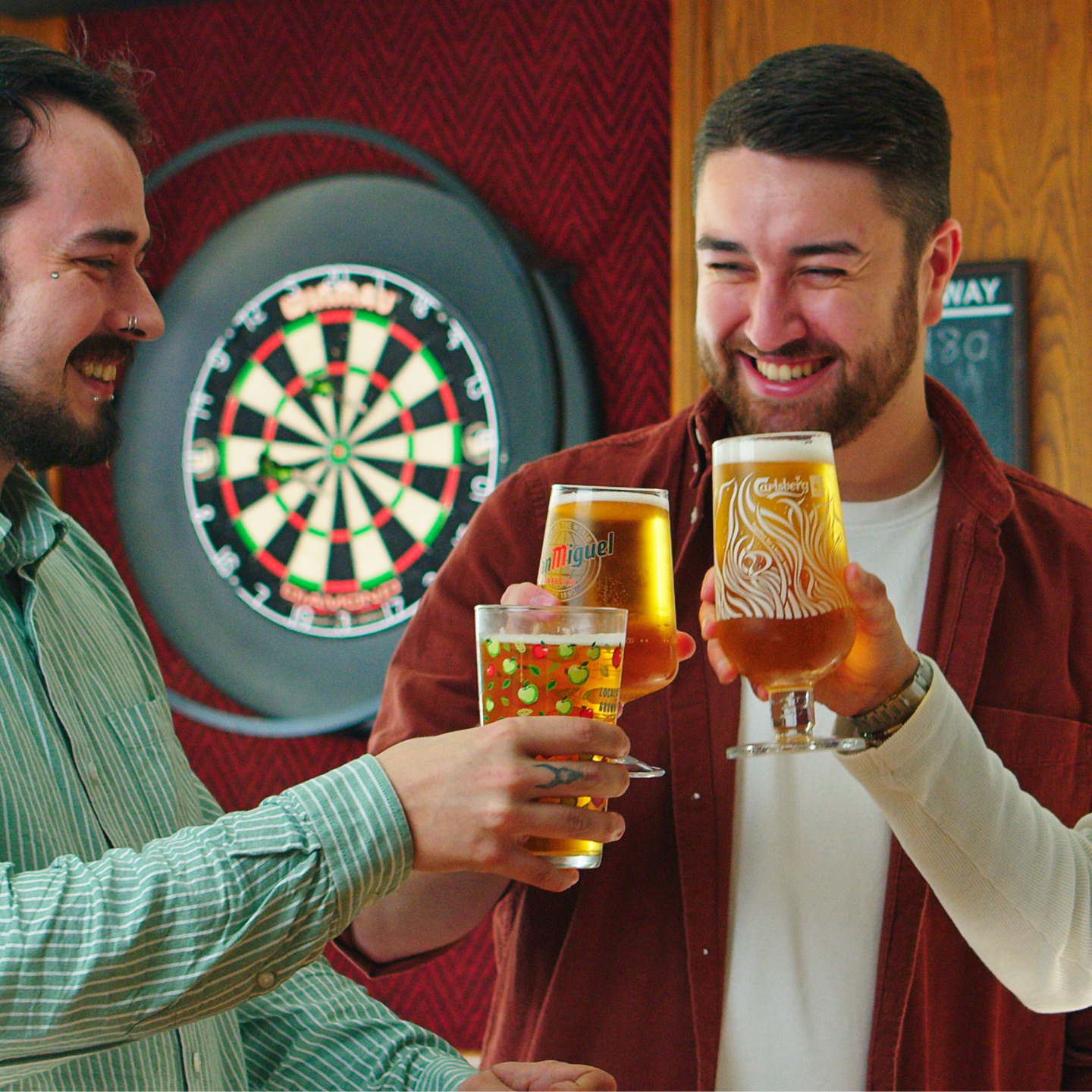 Raise a glass This Father's Day at The Fairfield Tavern in Wrexham!